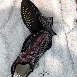 Adidas yeezy boost 350 V2 yecheil (non-reflective)